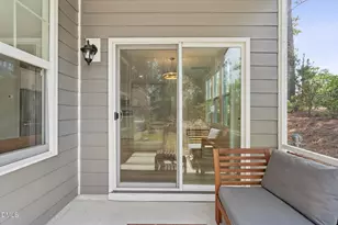 8015 Windthorn Pl, Cary, NC 27519 - Photo 21