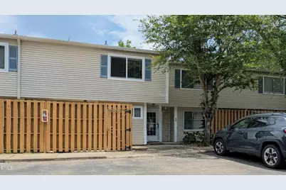 220 Elizabeth Street #Apt F3, Chapel Hill, NC 27514 - Photo 3