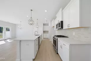 1307 Marigold Mdws Ct, Durham, NC 27703 - Photo 3