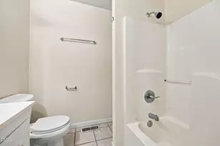 404 S Ash St, Greenville, NC 27858 - Photo 23