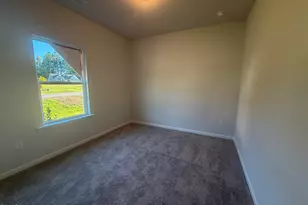 305 Allegheny Dr, Sanford, NC 27330 - Photo 17