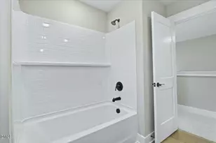 238 Barrow Mdws Dr, Zebulon, NC 27597 - Photo 41