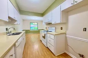 5867 Branchwood Rd, Raleigh, NC 27609 - Photo 7