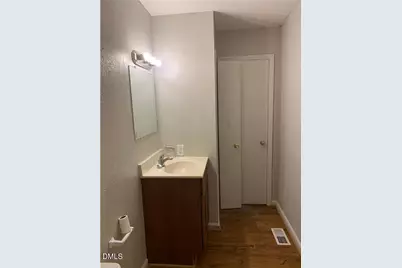 1427 Cherrycrest Drive, Durham, NC 27704 - Photo 17