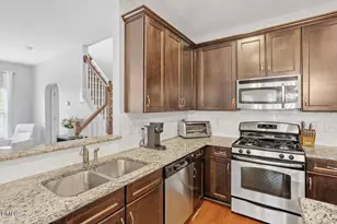 124 Sweet Violet Dr, Holly Springs, NC 27540 - Photo 23