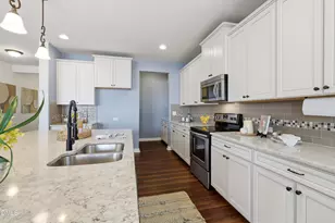 301 Atwood Dr, Holly Springs, NC 27540 - Photo 5