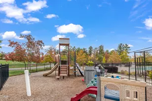 1710 Woodsdale Dr, Durham, NC 27703 - Photo 61