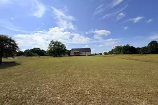 430 Chic Ennis Rd, Coats, NC 27521 - Photo 5