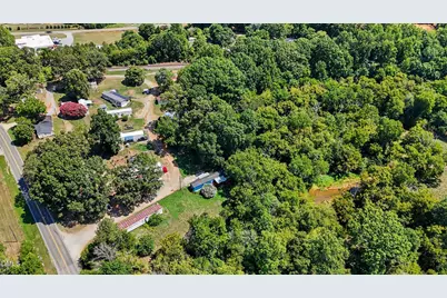 1678 Stone St Extension, Mebane, NC 27302 - Photo 25
