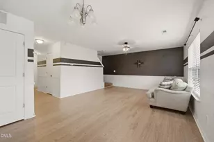 707 Bentley Ln, Burlington, NC 27217 - Photo 7