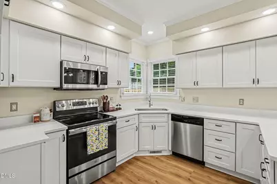 202 Park Valley Lane, Cary, NC 27519 - Photo 9