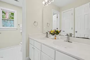 202 Park Valley Ln, Cary, NC 27519 - Photo 23