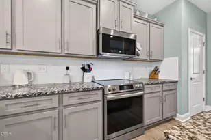 130 New Twin Br Ct, Smithfield, NC 27577 - Photo 9