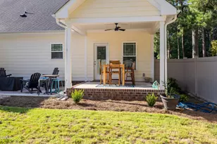 203 Fountain Dr, Clinton, NC 28328 - Photo 35