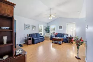 119 Clearwater Dr, Smithfield, NC 27577 - Photo 5