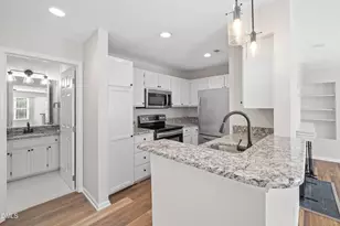 1021 Brighthurst Dr, Raleigh, NC 27605 - Photo 11