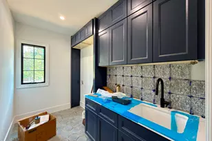 1304 Kimberly Dr, Raleigh, NC 27609 - Photo 27