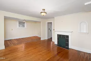 1016 Wells St, Durham, NC 27707 - Photo 7