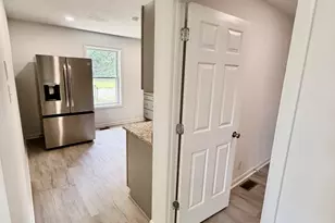 811 Crawford St, Goldsboro, NC 27530 - Photo 9