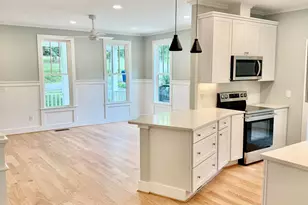 107 N Bellvue Street N, Hillsborough, NC 27278 - Photo 5