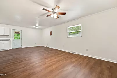 209 Montpelier Avenue, Roxboro, NC 27573 - Photo 13