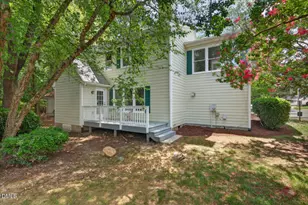 307 Berryhill Dr, Carrboro, NC 27510 - Photo 41