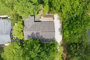 6408 Dixon Dr, Raleigh, NC 27609 - Photo 75
