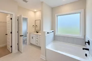 140 Margot Manor Dr, Benson, NC 27504 - Photo 11