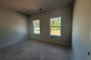 308 Allegheny Dr, Sanford, NC 27330 - Photo 9