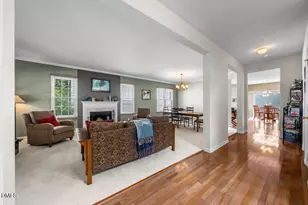 121 College Ave, Durham, NC 27713 - Photo 9