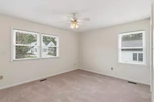 318 Crescent Dr, Clayton, NC 27520 - Photo 19