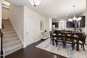 10017 Lynnberry Pl, Raleigh, NC 27617 - Photo 7