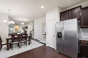 10017 Lynnberry Pl, Raleigh, NC 27617 - Photo 11