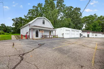 421 McArthur Road, Fayetteville, NC 28311 - Photo 23