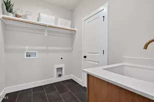 239 Isabelle Vly Dr, Zebulon, NC 27597 - Photo 25