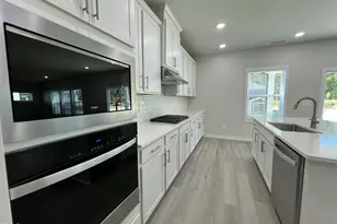2113 Topsail Rd, Durham, NC 27704 - Photo 5