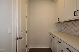 2478 Vetrina Wy, Apex, NC 27502 - Photo 5