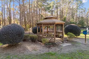 1738 Township Cir, Raleigh, NC 27609 - Photo 25