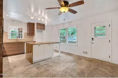 321 Clarendon Crescent, Raleigh, NC 27610 - Photo 7