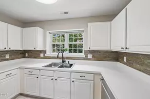 4616 Dolwick Dr, Durham, NC 27713 - Photo 11