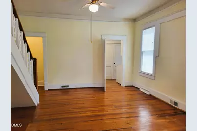 411 W Chisholm Street, Sanford, NC 27330 - Photo 17