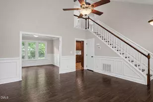 1001 Lantern Light Ct, Apex, NC 27502 - Photo 7
