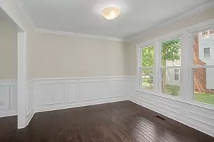 1001 Lantern Light Ct, Apex, NC 27502 - Photo 9