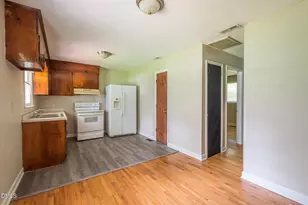 519 E Walnut Ave, Wake Forest, NC 27587 - Photo 5