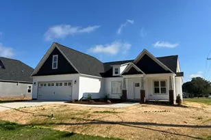 100 Bernie Dr, Selma, NC 27576 - Photo 1