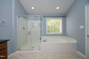 13304 Ashford Park Dr, Raleigh, NC 27613 - Photo 29