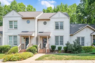 128 Windward Ct, Cary, NC 27513 - Photo 3