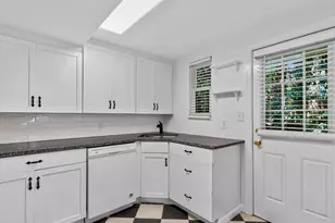1019 St Marys St, Raleigh, NC 27605 - Photo 11
