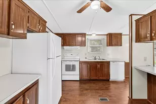92 Little Mill Rd, Henderson, NC 27537 - Photo 5