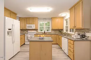 6604 Willow Chase Dr, Willow Springs, NC 27592 - Photo 25